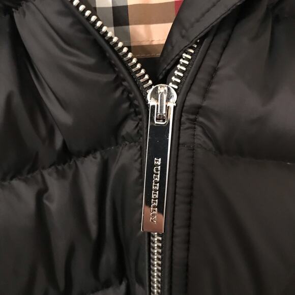 BURBERRY LONDON ENGLAND Down Belted Puffer Coat - Picture 9 of 16
